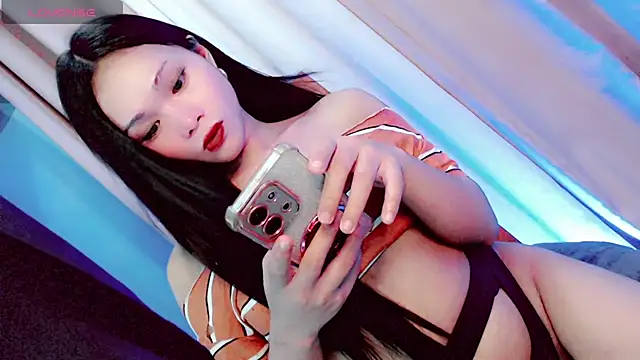 Littleslutty_baby – webcam-show