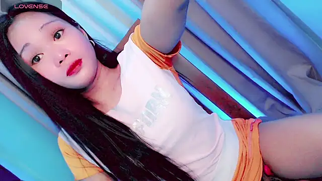 Littleslutty_baby webcam show