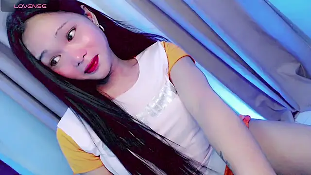 Littleslutty_baby Pertunjukan Webcam