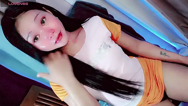 Littleslutty_baby Pertunjukan Webcam