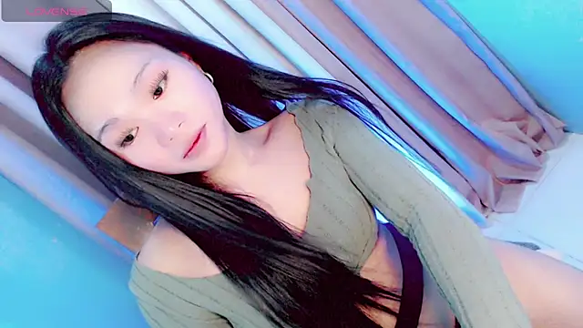 Amomentoflust202 Webcam show