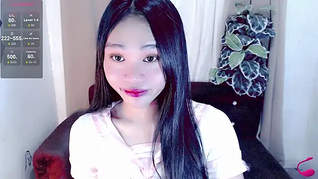 Amomentoflust202 网络视讯表演