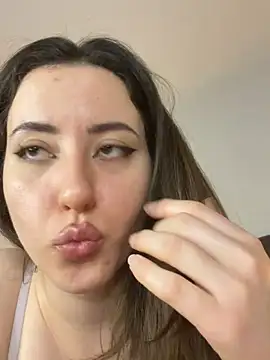 عرض كام baddieem