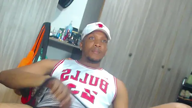 bigdickxblackx Adlı Modelin Web Kamerası Şovu