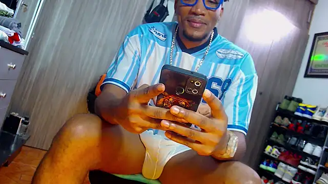 bigdickxblackx's Webcam Show