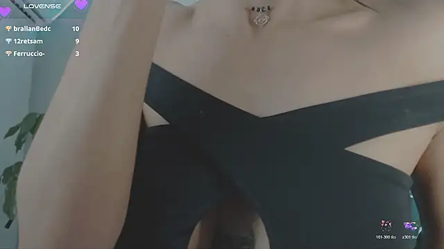 צ'אט XXX בשידור חי של LauPolett