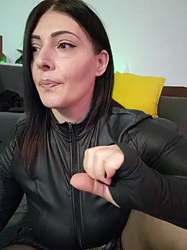 AryaSummersReal Webcam show