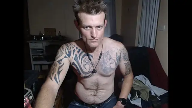 the-billy-blue's Live XXX Chat