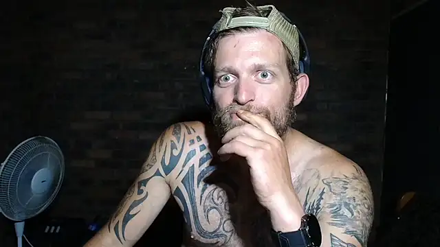 the-billy-blue's Live XXX Chat