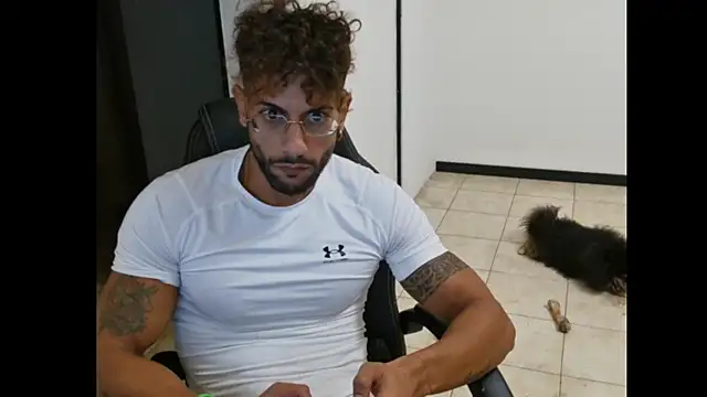 ItalianShadow Webcam show