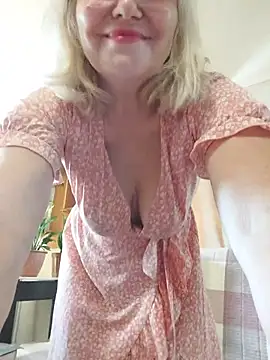 IrmaRose Adlı Modelin Canlı XXX Sohbeti