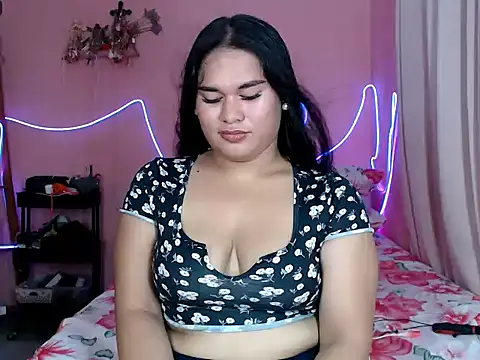 Miss_RebeccaLove's Webcam Show