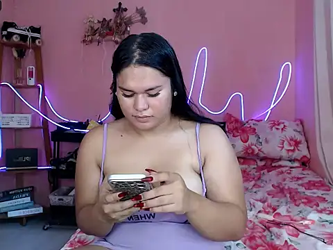 Miss_RebeccaLove's Webcam Show