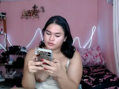 Miss_RebeccaLove Show Webcam