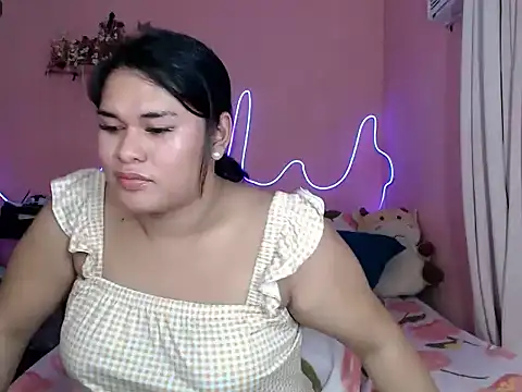 Pokazy przed kamerką – Miss_RebeccaLove