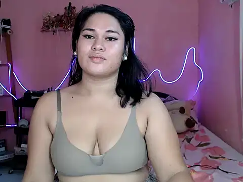Miss_RebeccaLove Pertunjukan Webcam
