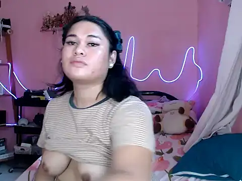 Pertunjukan Kamera Web Miss_RebeccaLove
