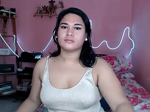 Pokazy przed kamerką – Miss_RebeccaLove