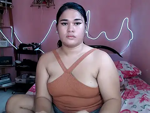 Pokazy przed kamerką – Miss_RebeccaLove