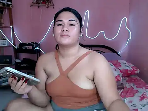 Miss_RebeccaLove's Webcam Show