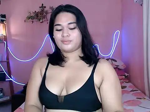 imTHICK_Rebbecca's Webcam Show