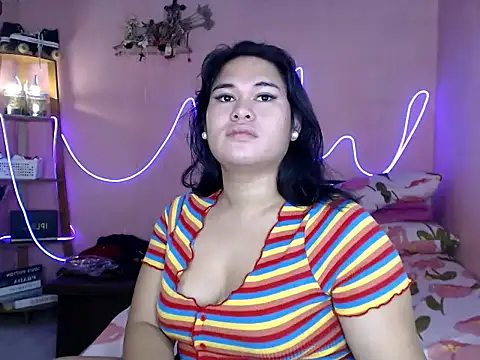 imTHICK_Rebbecca's Webcam Show