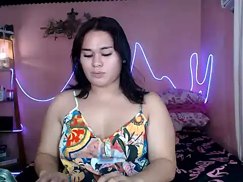 imTHICK_Rebbecca – webcam-show