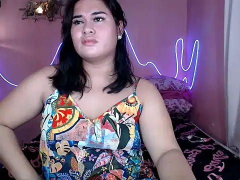 imTHICK_Rebbecca's Webcam Show