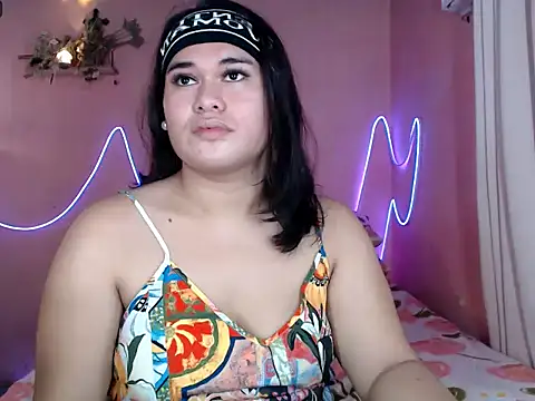 imTHICK_Rebbecca 在線直播表演