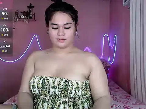 הופעת וובקאם של imTHICK_Rebbecca