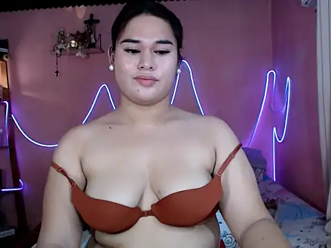 imTHICK_Rebbecca Pertunjukan Webcam