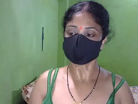 Indian_Horny_Wife Show in webcam