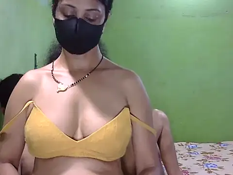Indian_Horny_Wife Webcam-Show