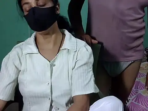 Indian_Horny_Wife – webcam-show