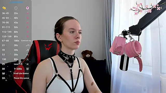 Vulgar_Tamer Adlı Modelin Canlı XXX Sohbeti