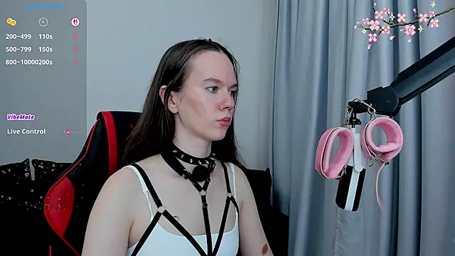 _velvet_whisper_ Webcamshow