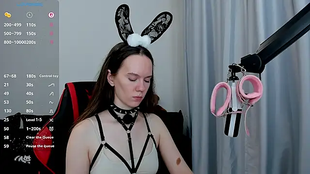 _velvet_whisper_'s Webcam Show