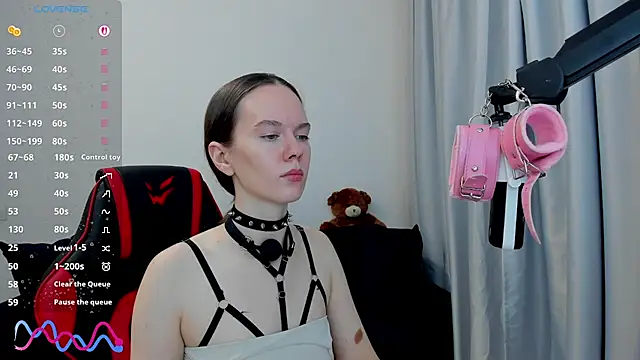 _velvet_whisper_'s Webcam Show