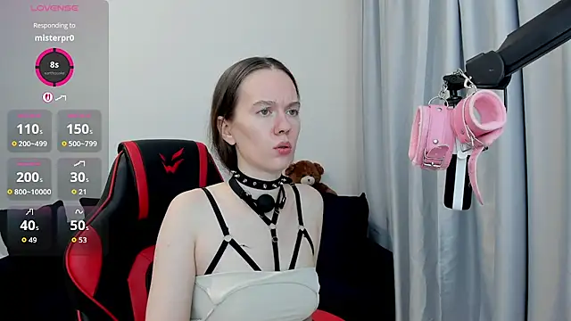 _velvet_whisper_'s Webcam Show