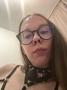 _velvet_whisper_ Webcam show