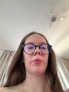 _velvet_whisper_'s Live Sex Cam Show