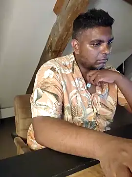Bandusrilankasexymen – webcam-show