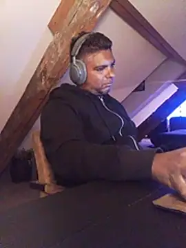 Bandusrilankasexymen Webcam show