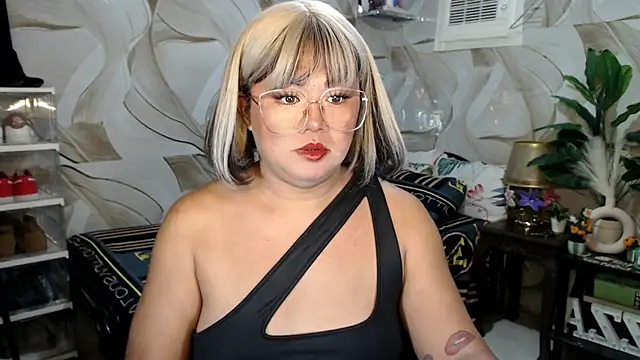 Gotchabella Show in webcam