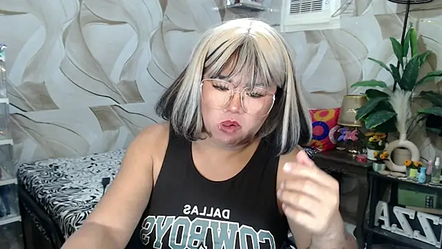 Gotchabella's Webcam Show