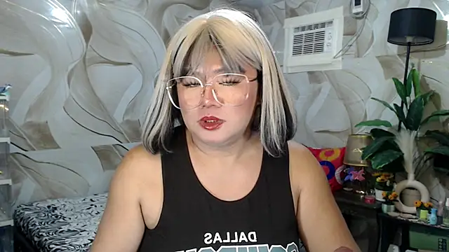 Gotchabella Show in webcam