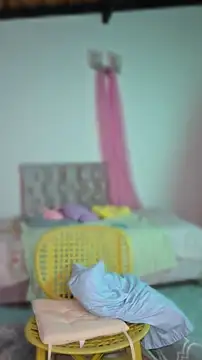 חדר צ'אט בשידור חי של Pinkie_Princes