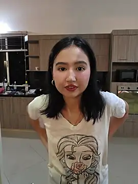 Pinkie_Princesn Live chat-huone