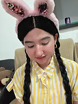 Pinkie_Princes' Live XXX Chat