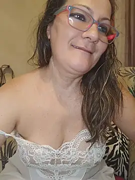 Lovely_Chiara Webcam show